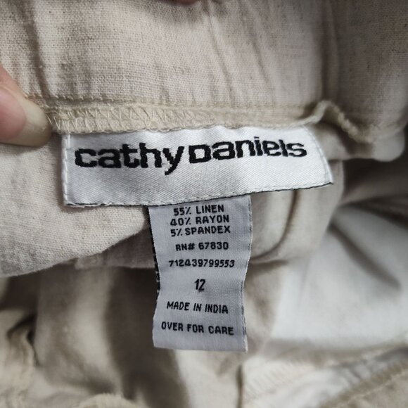 Vintage Cathy Daniels Beige Linen Blend Capri Pants Women Size 12 Button Accents - Picture 5 of 12